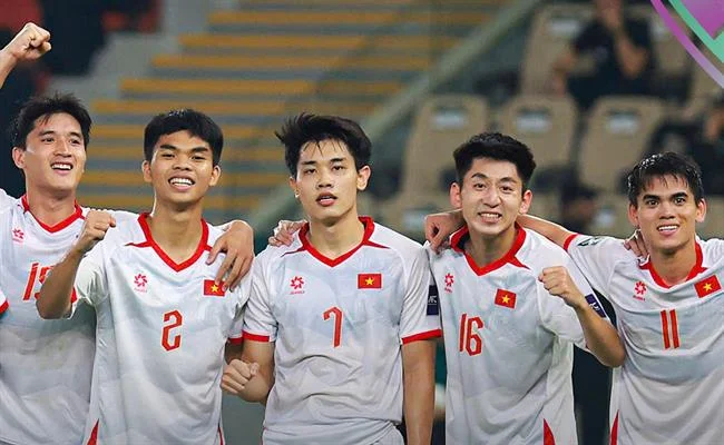 Điền thông tin đăng ký Awin68 iOS